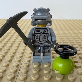 LEGO Power Miners: Gray Outfit Doc, PICKAXE, VALVE, pm030, 8191, LAVATRAZ, 2010