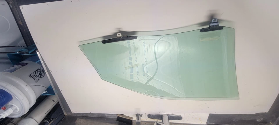 Compatível com 1999-2003 Lexus RX 300 Driver Side Left Front Door Window Glass OEM - Imagem 4 de 4