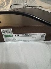 Reflectors, Ballasts, Bulbs, + Misc Grow Accesories.