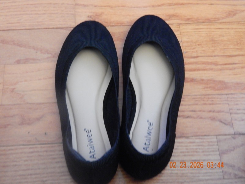 Ataiwee Women’s Black Knit Comfort Lightweight Slip-On Ballet Flats Size 6.5W