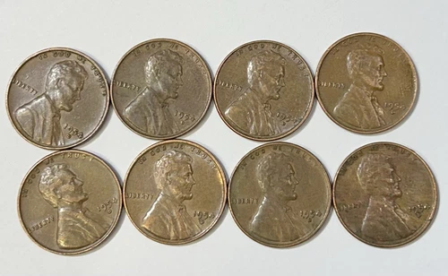 Lot 158, 8 1954 Wheat Pennies.