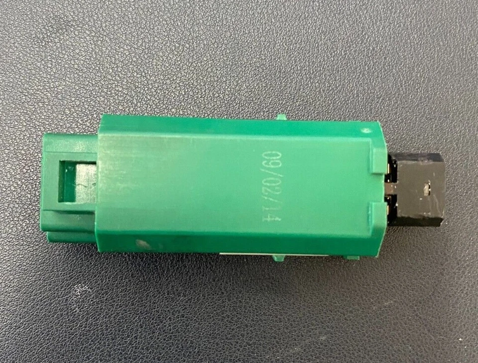 Interruptor de advertencia de peligro SMP HZS106 NUEVO Foto 4 de 4