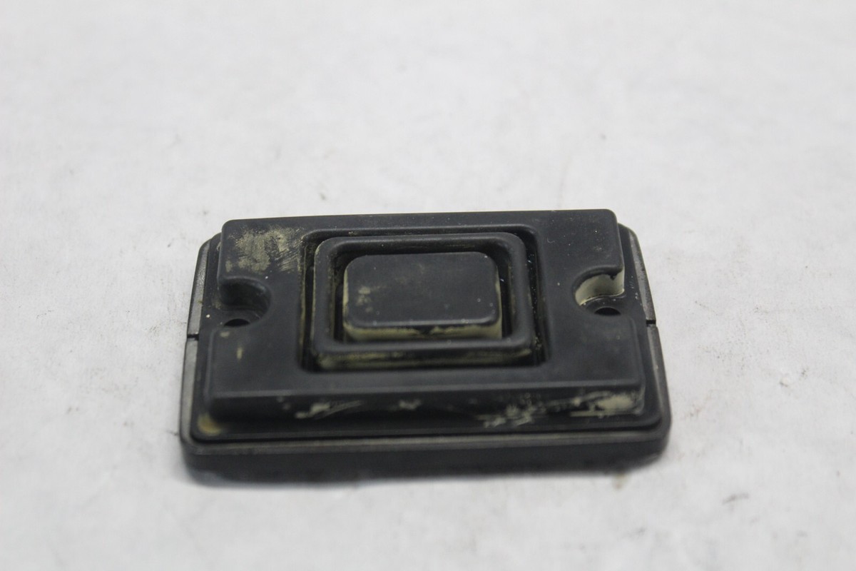 mocaです FRONT M.C. CAP ASSY 43026-1076 2002 KAWASAKI ZX-6 | eBay