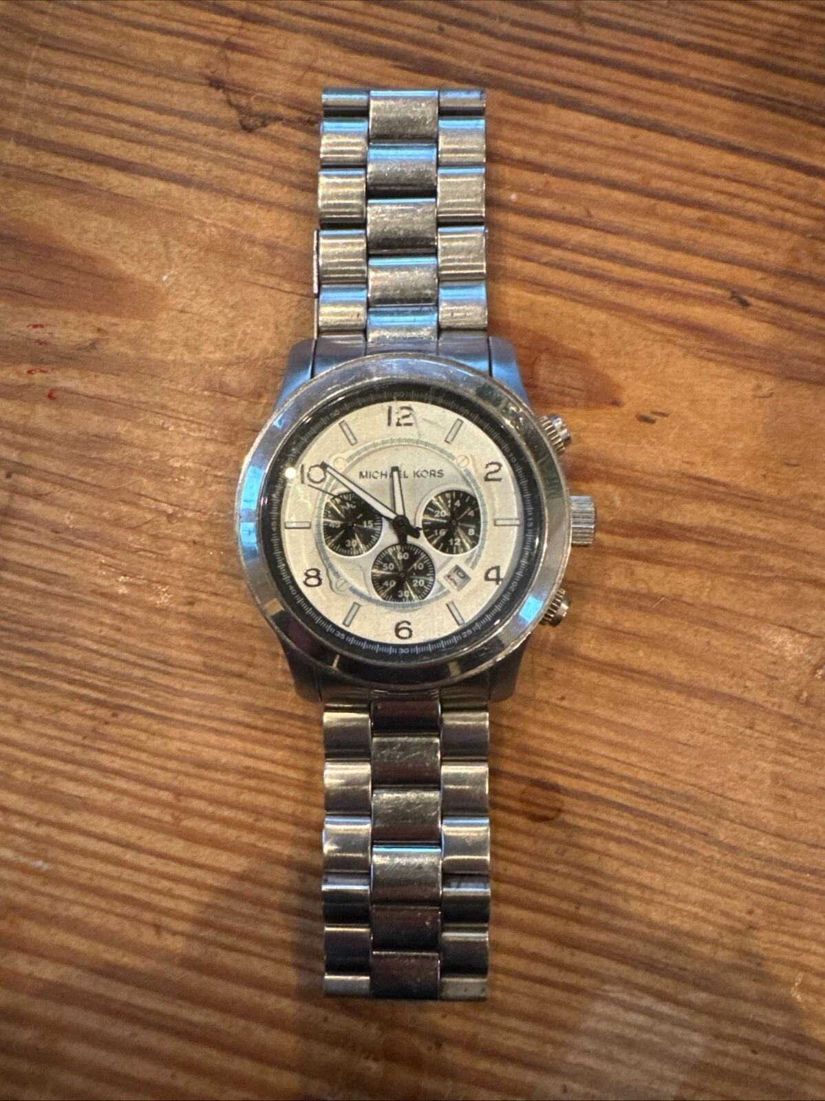 Orologio Uomo MICHAEL KORS Runway MK8060 Quadrante Argento con Bracciale Orologio Grassetto 45mm