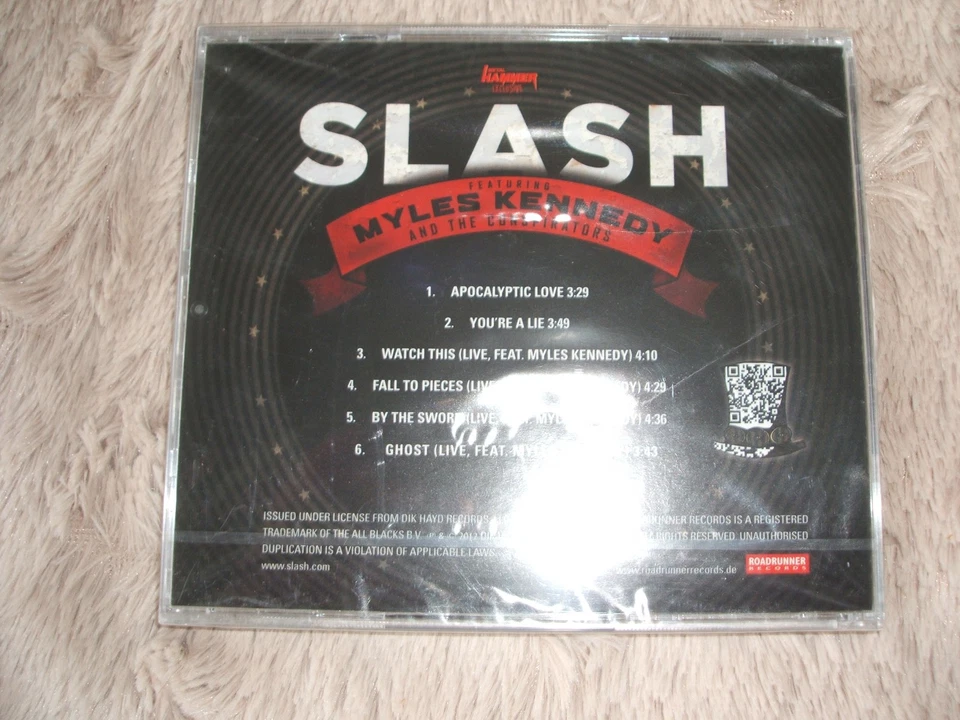 Slash featuring Myles Kennedy Apocalyptic Hammer - Bild 2 von 2