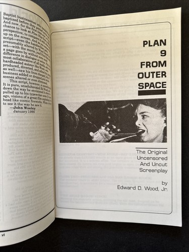 Plan 9 from Outer Space Uncensored & Uncut Screenplay & Poster Book Of 40s & 50s - Foto 6 di 16