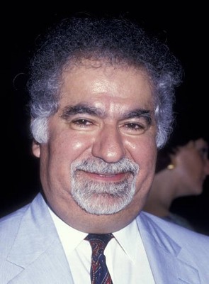 Vartan Gregorian at Lupus Foundation Benefit Gala on June 18 1987 - Old Photo 2