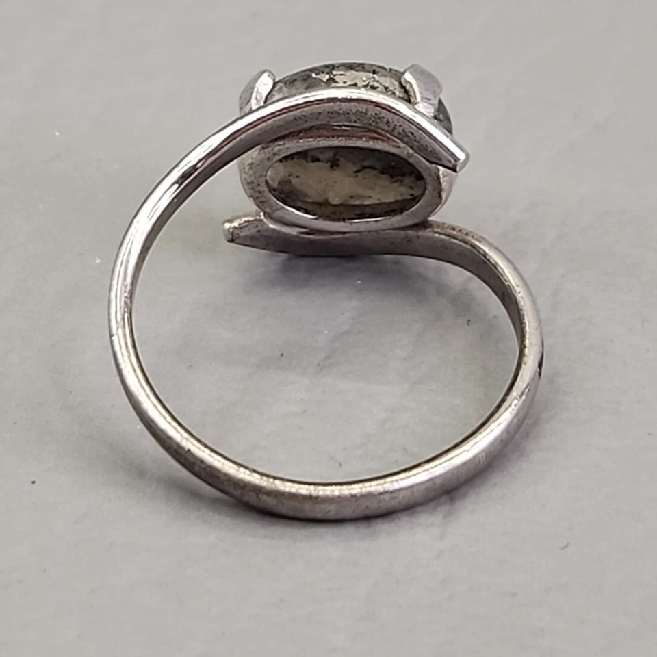 Anillo de piedra prehnita ovalado enchapado en plata banda delgada conjunto de puntas talla 5 Foto 4 de 4