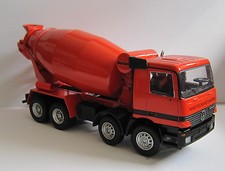 Fahrmischer Betonmischer Hans Fuchs Baufahrzeug Baustelle