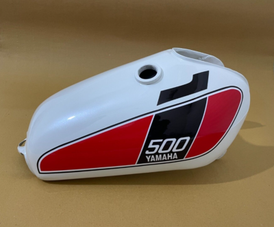 Yamaha Xt 500 Tt 500 1977's Model White And Red Painted Steel