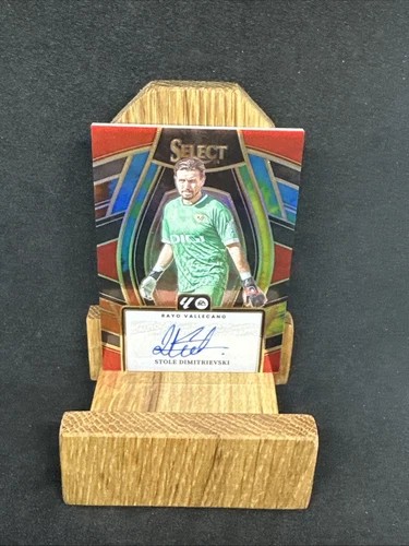 Panini Select La Liga 2022/23 - Stole Dimitrievski - Tye Die Auto /25