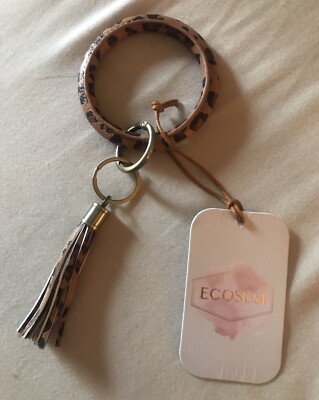 RARE!! ECOSUSI Vegan Leather leopard print Keychain Bracelet Set