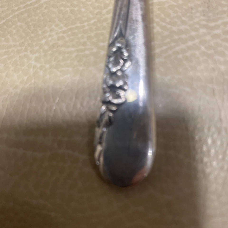 Вилка из стерлингового серебра International Blossom Time 1950 г. без монограммы длина 7-1/4 дюйма - Изображение 2 из 4