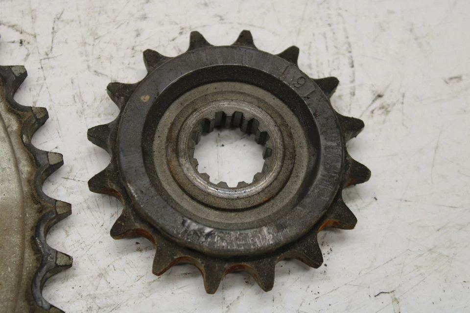 08-17 YAMAHA YZF R6 ЗАДНЯЯ ЗАДНЯЯ И ПЕРЕДНЯЯ ЗВЕЗДОЧКА BB354 - Изображение 4 из 4