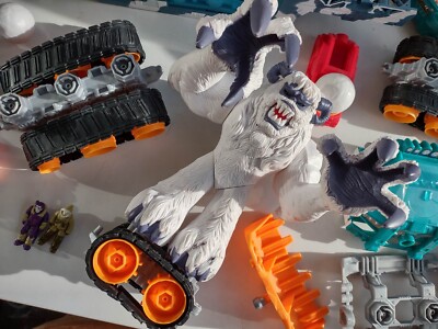 Matchbox Mega Rig Snowmonster Yeti/Set Monster Doesn't Roar