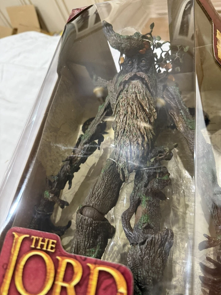 TREEBEARD Lord Of The Rings Two Towers 15” Electronic Talking Figure ToyBiz - Image 2 of 4