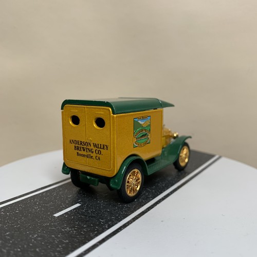 Matchbox Micro Breweries 1921 Ford Model T Van Anderson Valley Boonville CA NM - Picture 5 of 12