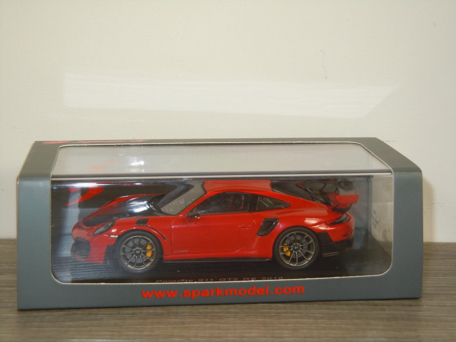 Picture 1 of 6