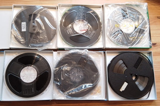 6 x 7in REELS OF VINTAGE 1/4in WIDE REEL TO REEL TAPE RECORDING AUDIO TAPE