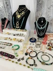 Jewelry addicts! Vintage Estate Costume SARA COV AVON MONET JOAN MORE! 114pc Lot