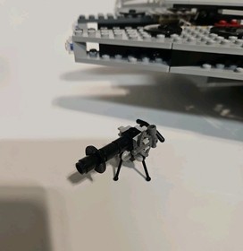 LEGO Star Wars Millennium Falcon 2004 *RETIRED (4504)  ORIGINAL TRILOGY. 