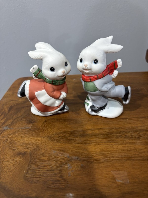 Adorable HOMCO Winter Skating Bunny Rabbits (2) Vintage Porcelain # 5305