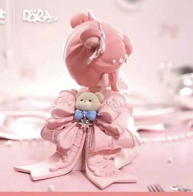TNT×DORAフィギュア ピンク　Right on Time Dora - Right On Time Limited Figure TNT Space Birthday Edition [US