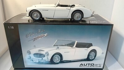 Autoart 1:18 Austin Healey 3000 MKII White Near Mint in Box