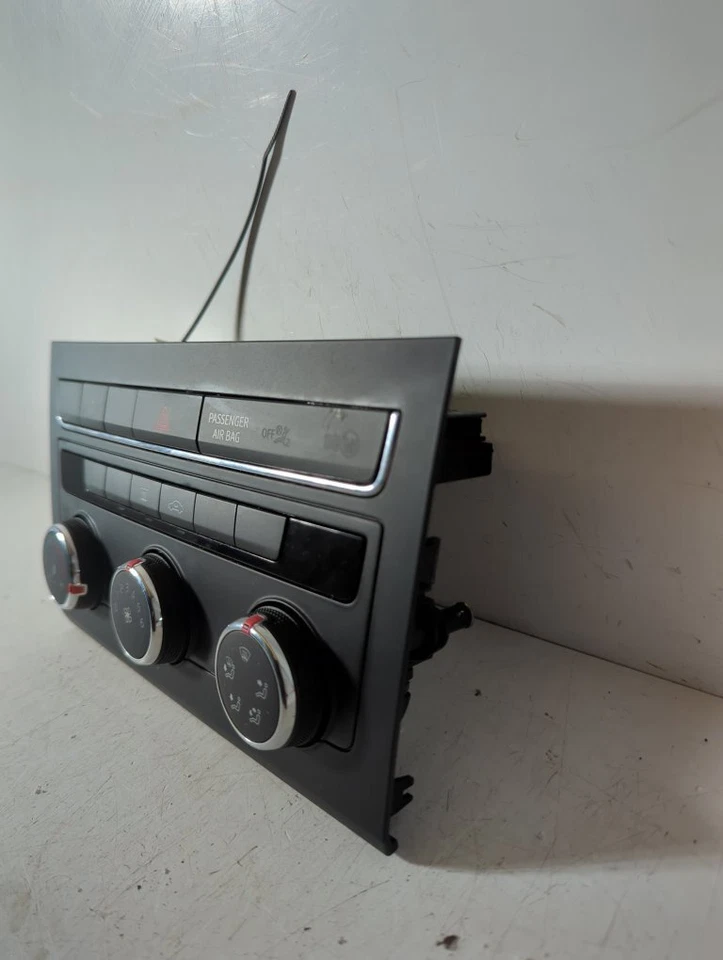 Seat Leon MK3 Tsi Evo Se Hatchback 5 Door 2018-2020 Heater Control Panel N66 - Image 2 of 4