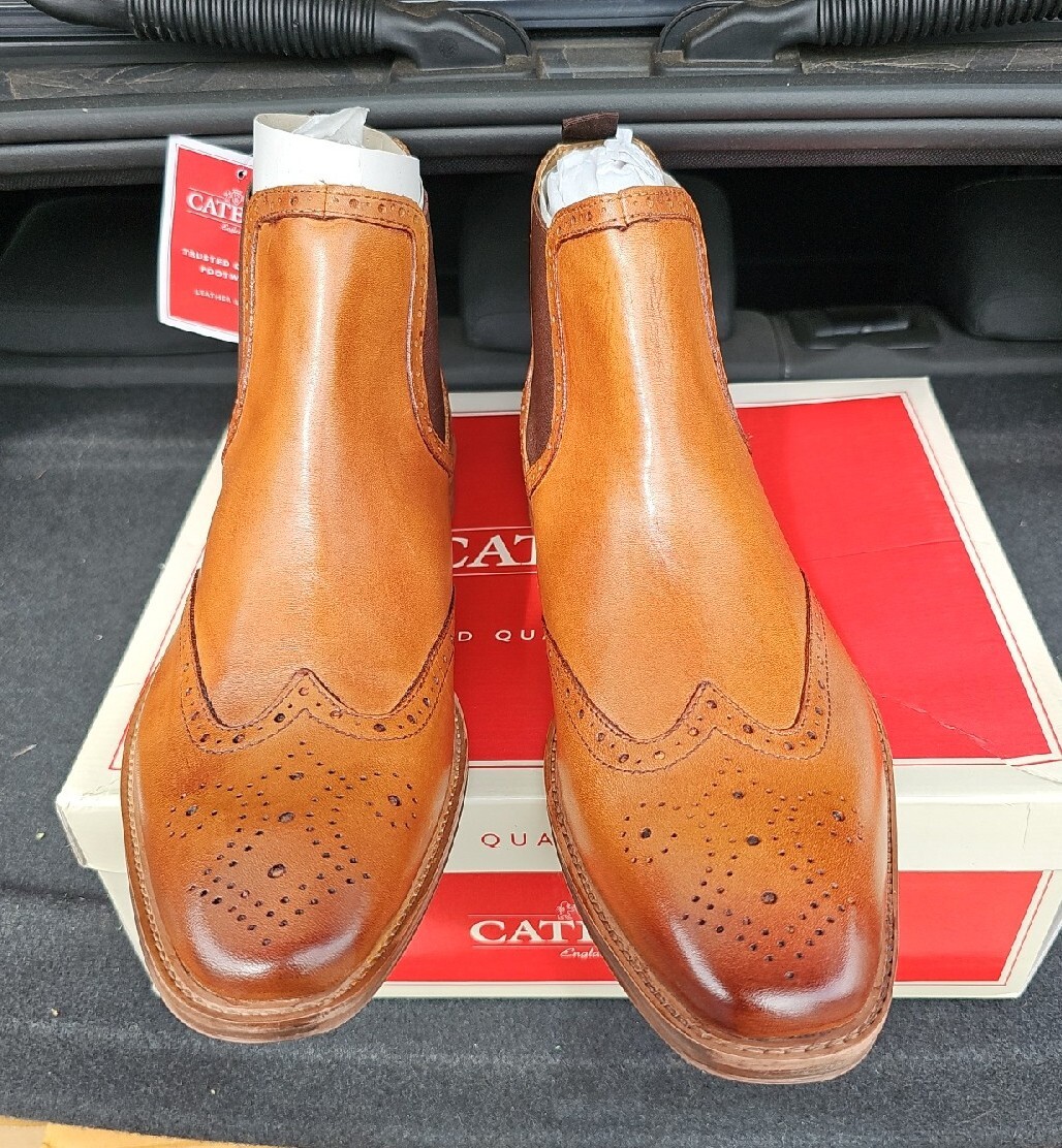 Catesby Mens Chelsea Boots Real Leather Brogue Dealer Classic