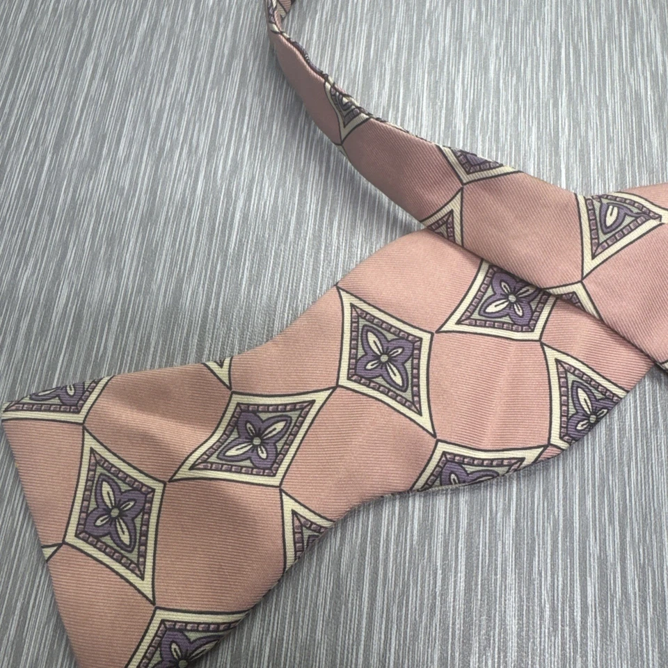 Pajarita Polo Ralph Lauren Rosa Geométrica Seda Preppy Dinero Antiguo Estilo Hiedra EE. UU. Foto 2 de 4