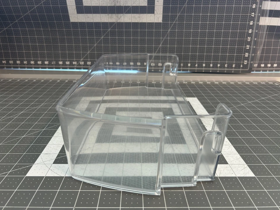 Cubo puerta refrigerador LG P# MAN63108801 Foto 2 de 4