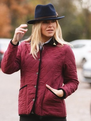 John Partridge 1001 Moorland Quilt Jacket Women XXS Claret / Black