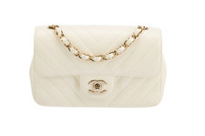 Chanel Classic Single Flap Bag Chevron Lambskin Mini Ivory White Beige Gold Tote