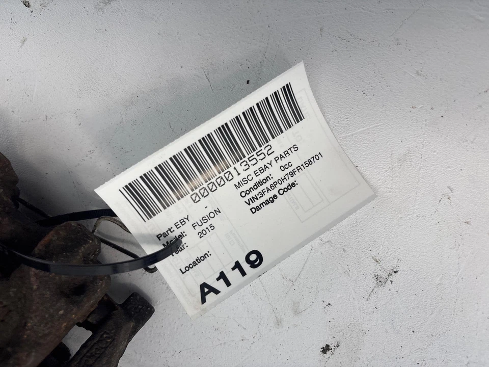 Pinça traseira esquerda Ford Fusion 2013-2020 - Imagem 2 de 4