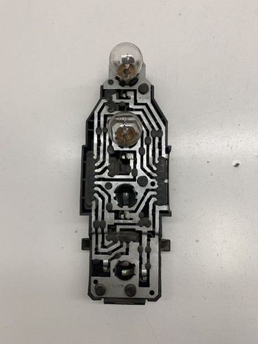 Volkswagen Golf III 1997 Benzin Glühbirnenhalter Heckleuchte 1H9945257 DRA9741