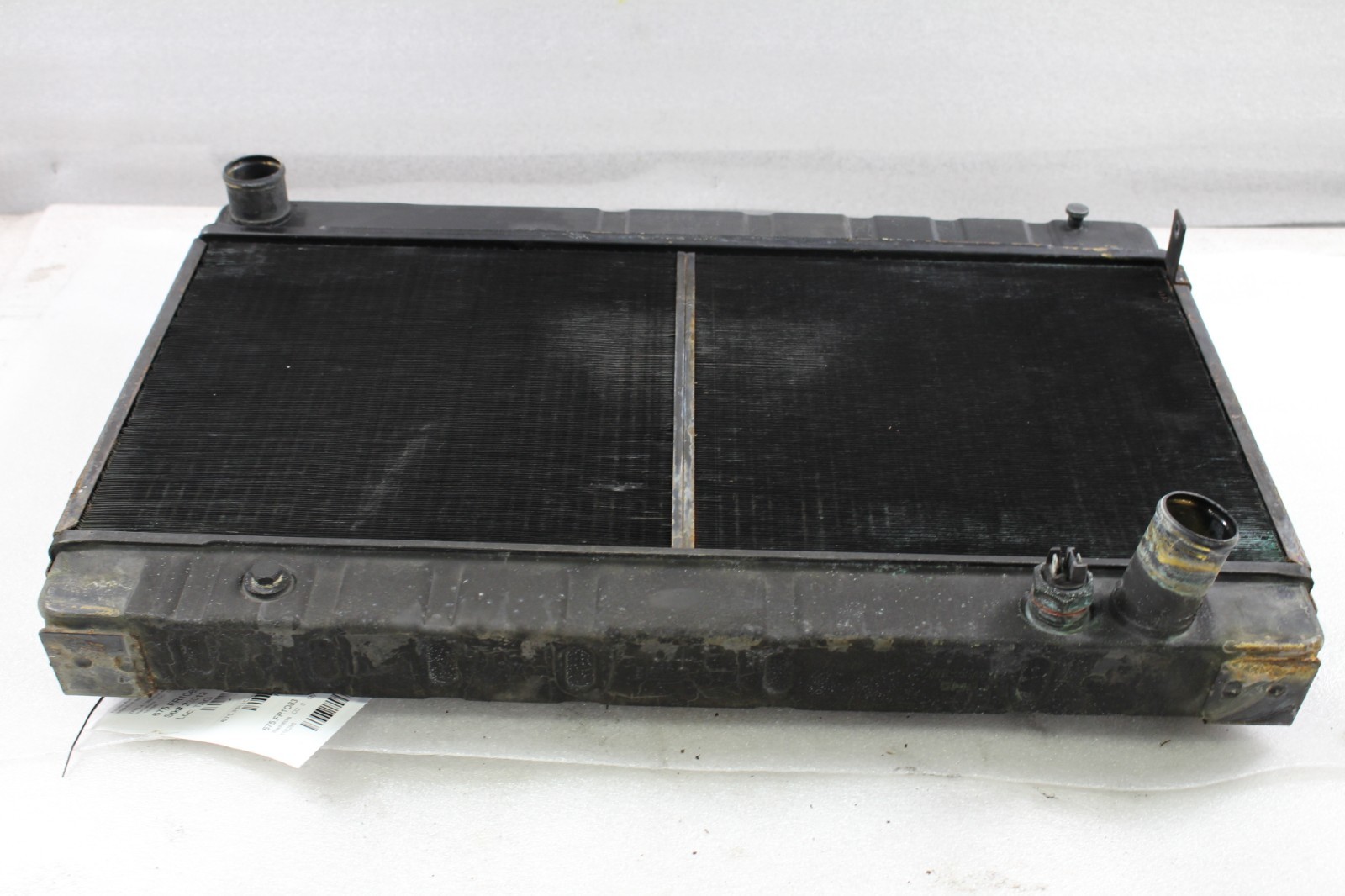 Ferrari 308, Radiator, Rusted, Used, P/N 116286