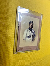 ICHIRO 2005 28/45 Donruss Studio Portraits ZENITH SEPIA COLOR SP-51