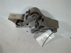 Mercedes A-class W176 A180 Cdi Amg 2012-2018 Engine Mount Driver Side N57