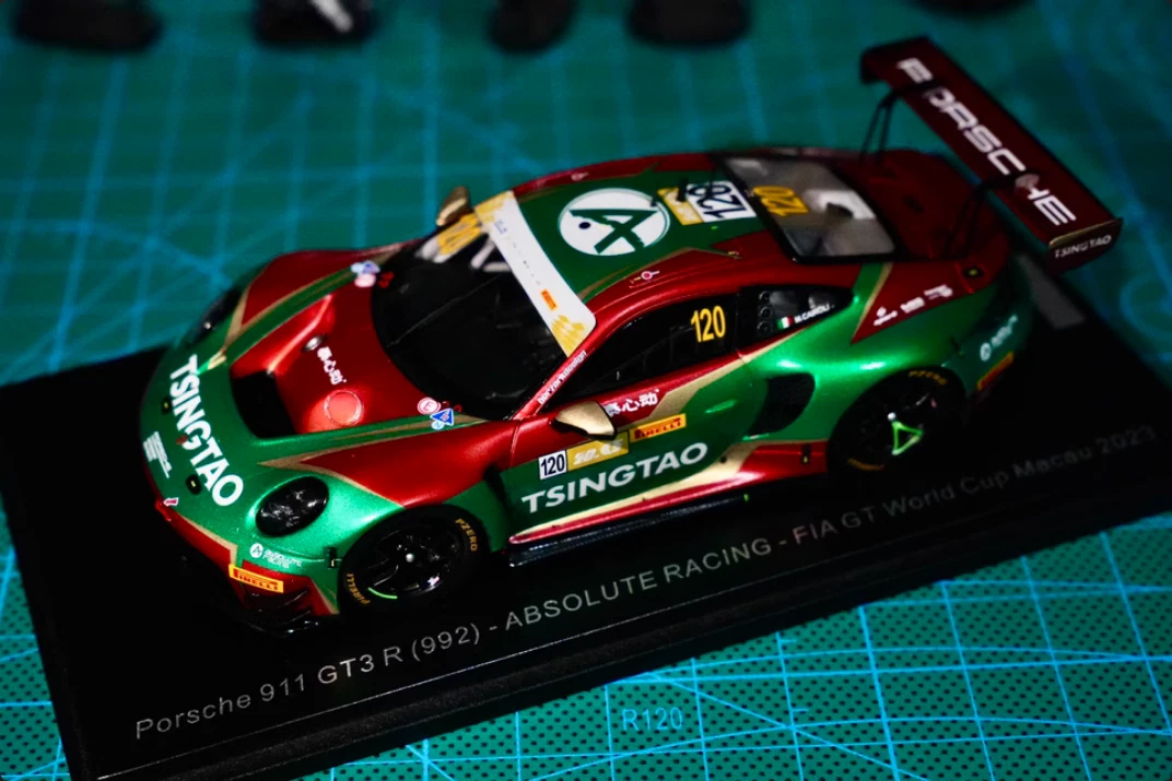 2023 Macau GT Porsche GT3 R Tsingtao Beer 1/43 Scale Model by SPARK