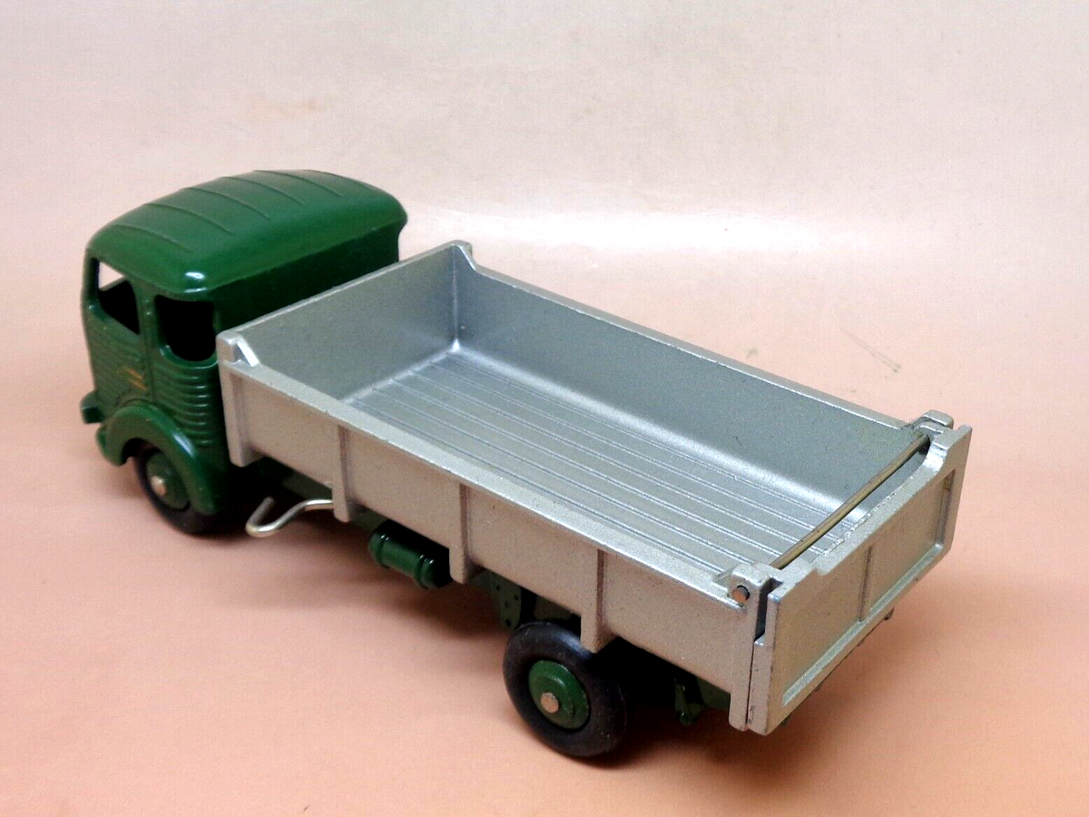 DINKY TOYS FRANCE 33 SIMCA CARGO BENNE vert foncé jouet ancien