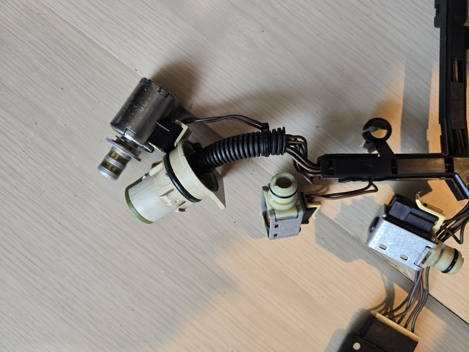 GM 4L60E 4L65E Transmission Solenoid Kit W/Harness 2003-2006 NEW 7pc Set 74420BK - Image 4 of 4