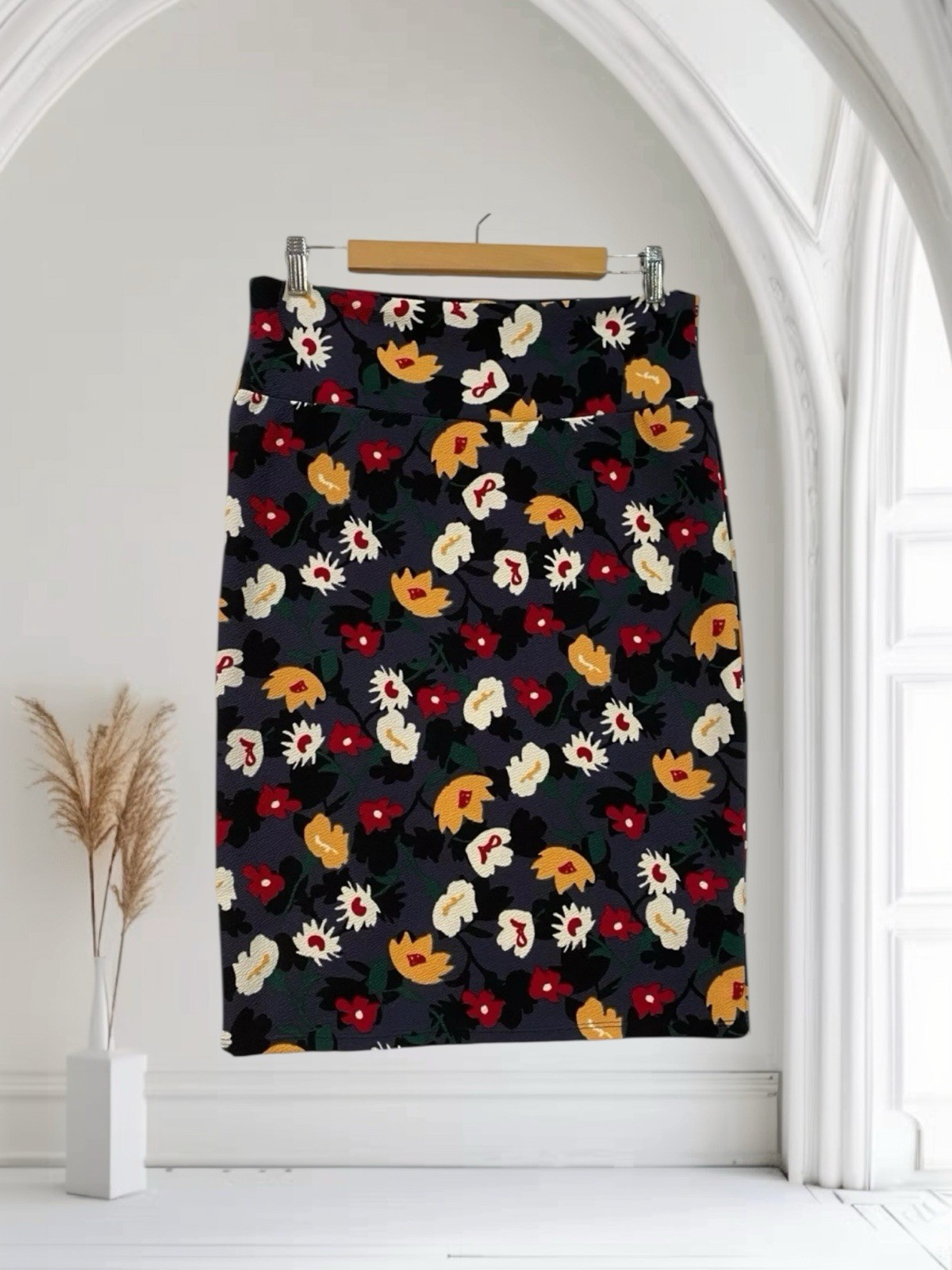 LuLaRoe Women’s Cassie Pencil Skirt Size Large Stretch Bodycon Fall Boho Chic