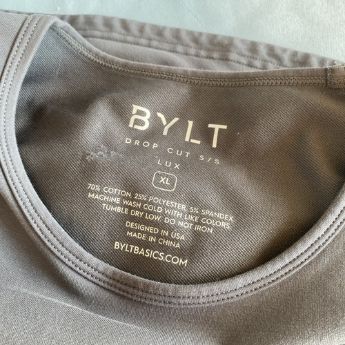 Camicia Bylt Uomo XL Grigio Scuro Drop Cut Lux Manica Corta Elasticizzata Palestra Attiva - Foto 10 di 11