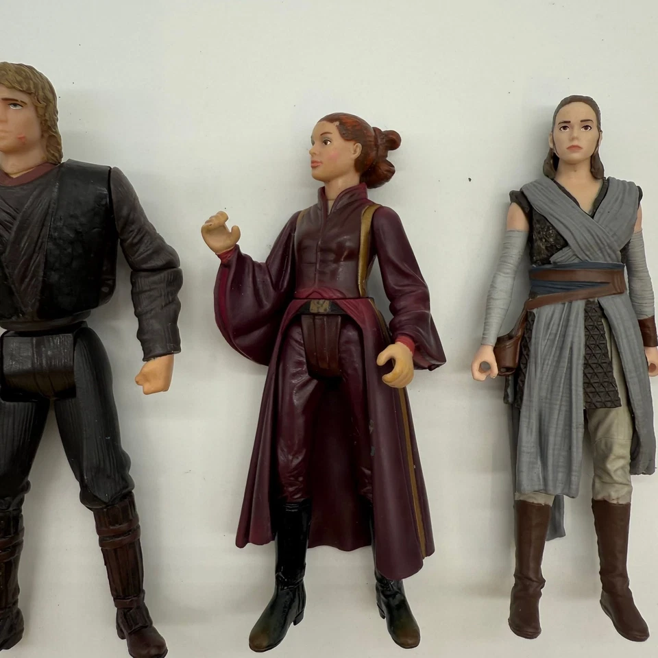 Lote de 9 figuras de acción de Star Wars. Anakin Obi Finn Rey Foto 3 de 4
