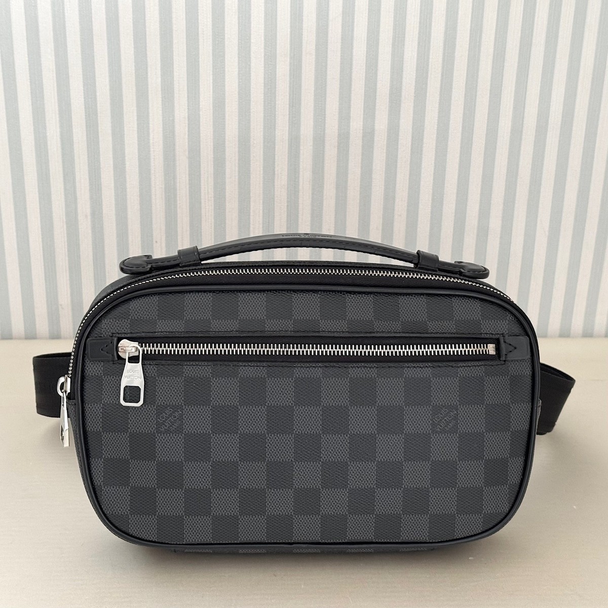 Louis Vuitton ブラック ボディバッグ 楽天市場】ルイヴィトン（カラーブラック）（ボディバッグ・ウエスト