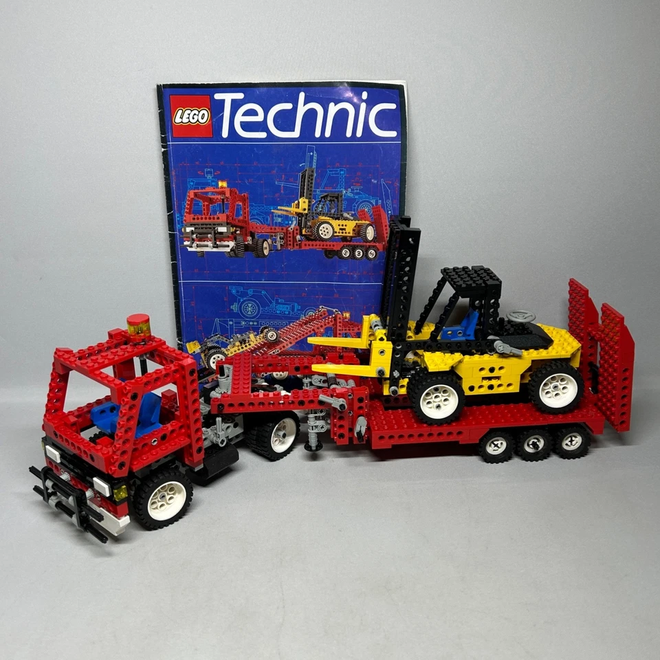 LEGO Technic 8872 Forklift Transporter, photo 1 of 5
