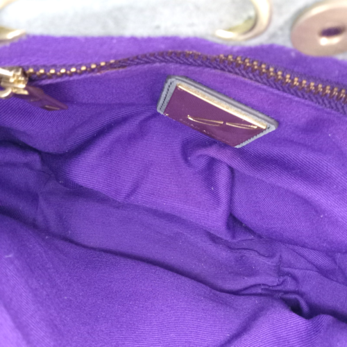 Brian Atwood Fransen Umhängetasche grau Wildleder Leder SM Schulter Bucket Western - Bild 19 von 21
