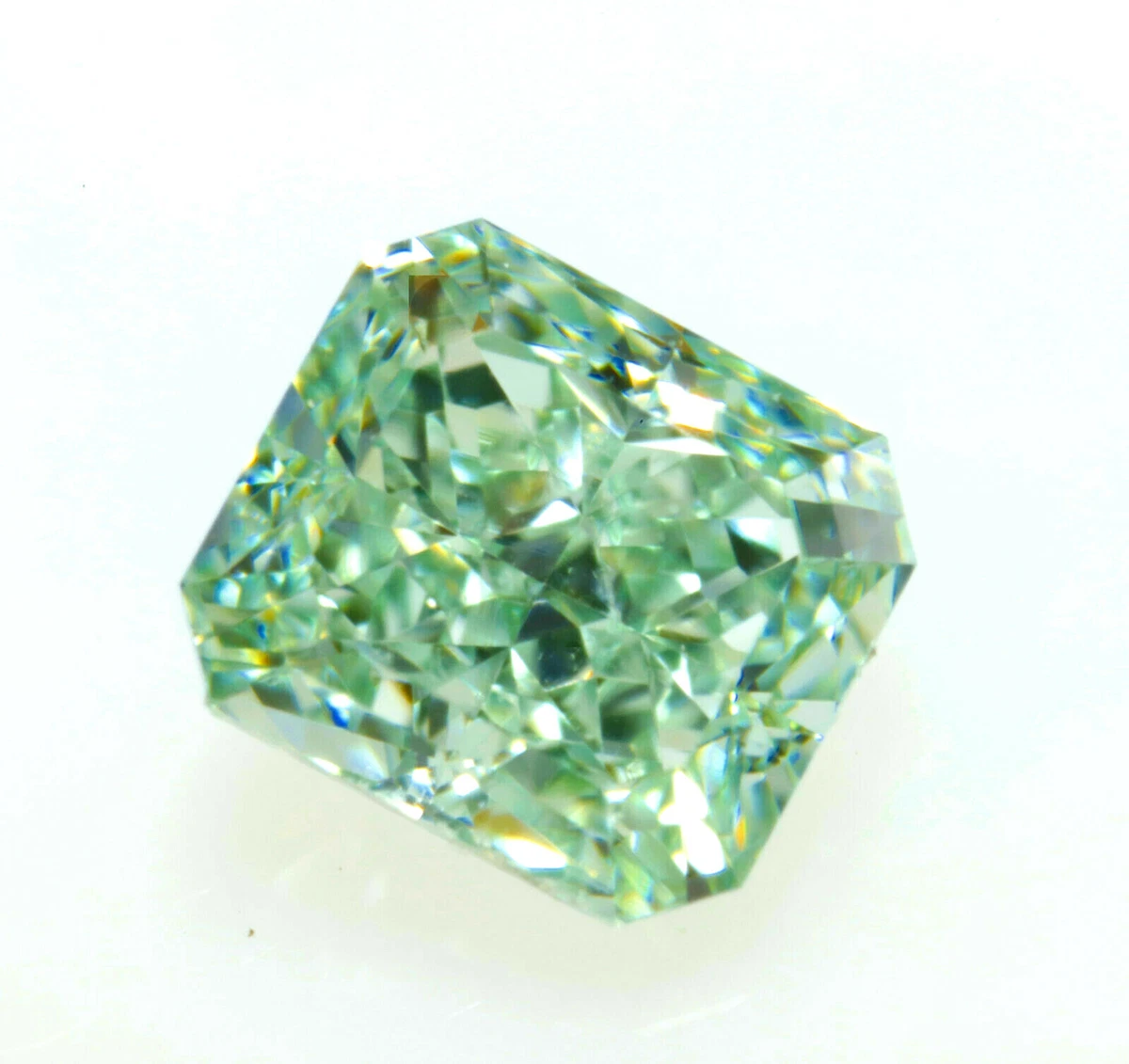 Natural green diamond sale