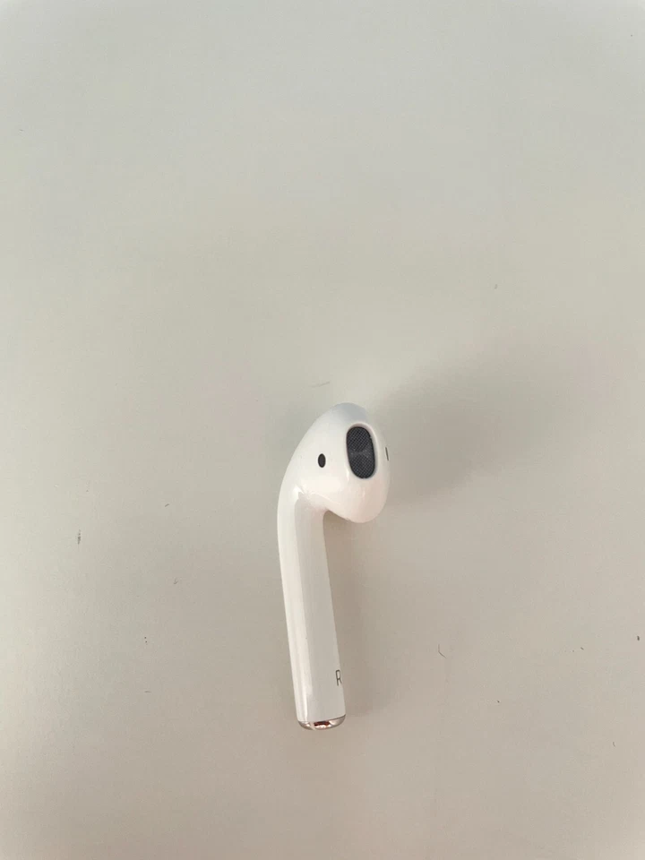 Apple AirPods Right Side 2nd generation replacement Bluetooth Earphone A2031 - Image 3 of 4